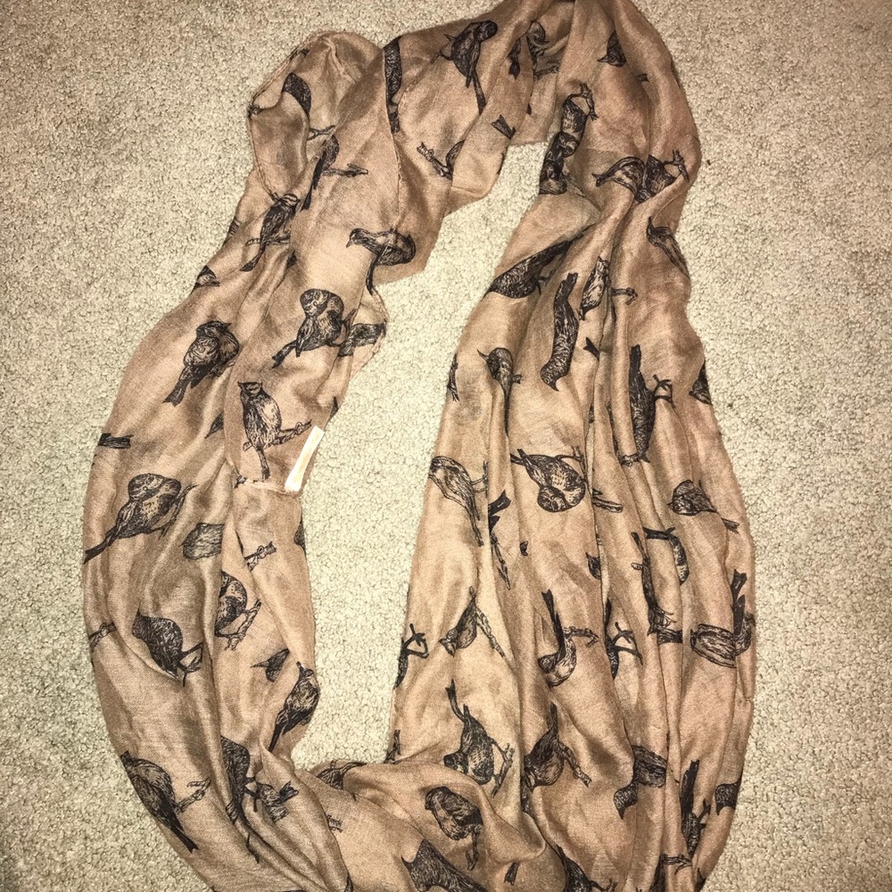 Bird scarf